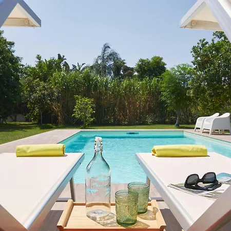 With Pool Among Citrus Groves בית נופש *